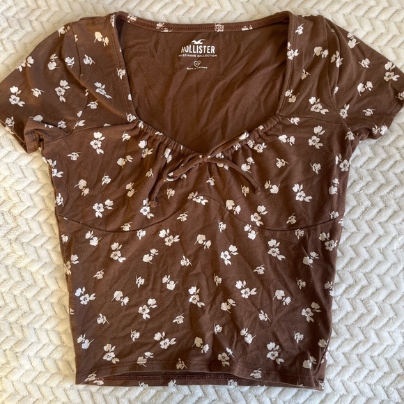 Hollister Tops - Hollister Womens Cropped Shirt